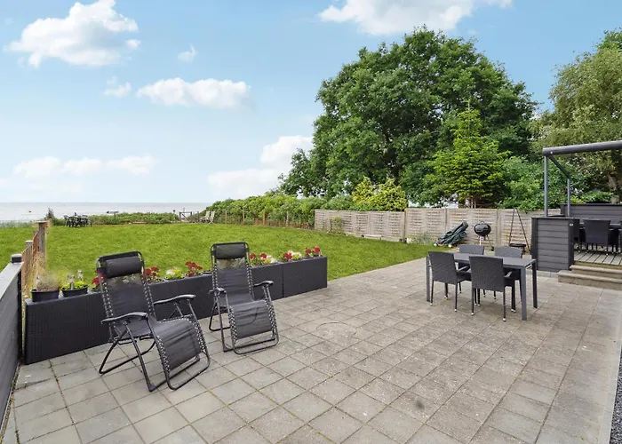 Nyaraló Amazing In With Wifi Sjølund