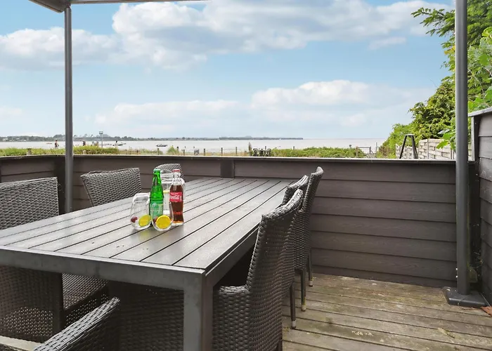 Amazing In With Wifi